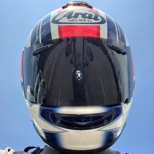 Meet your Posher, Guy